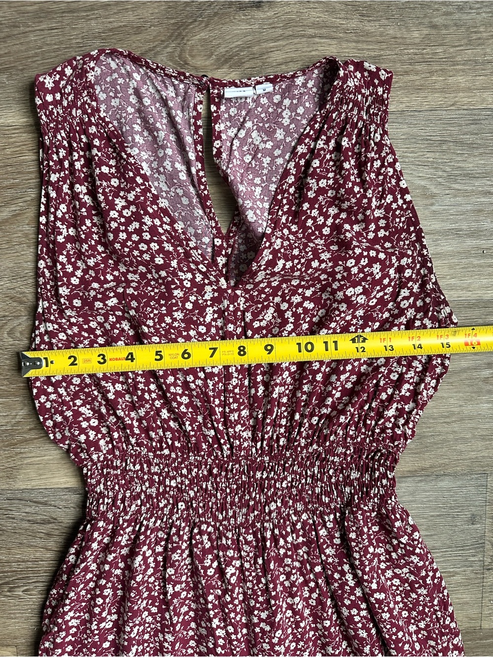 GAP Burgundy Floral Sleeveless Jumpsuit Women’s Size M Wide Leg Smocked Boho - Picture 7 of 9